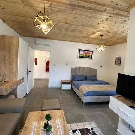 Qyteza Guest House & Camping Shkodër Eksteriør bilde